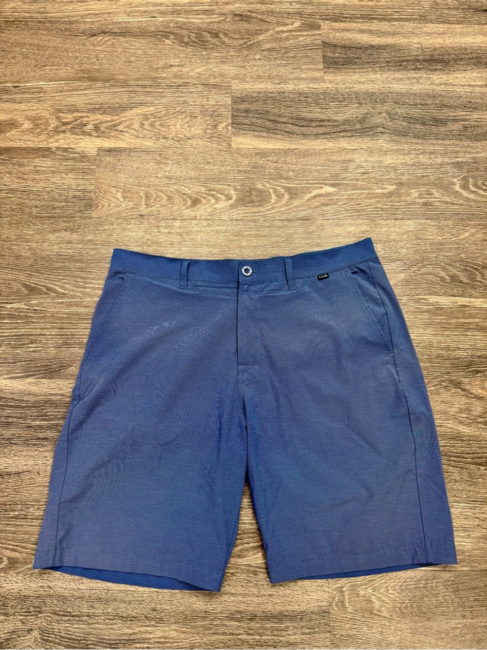 TravisMathew Blue Performance Golf Shorts Men's Size 36 Stretch Casual
